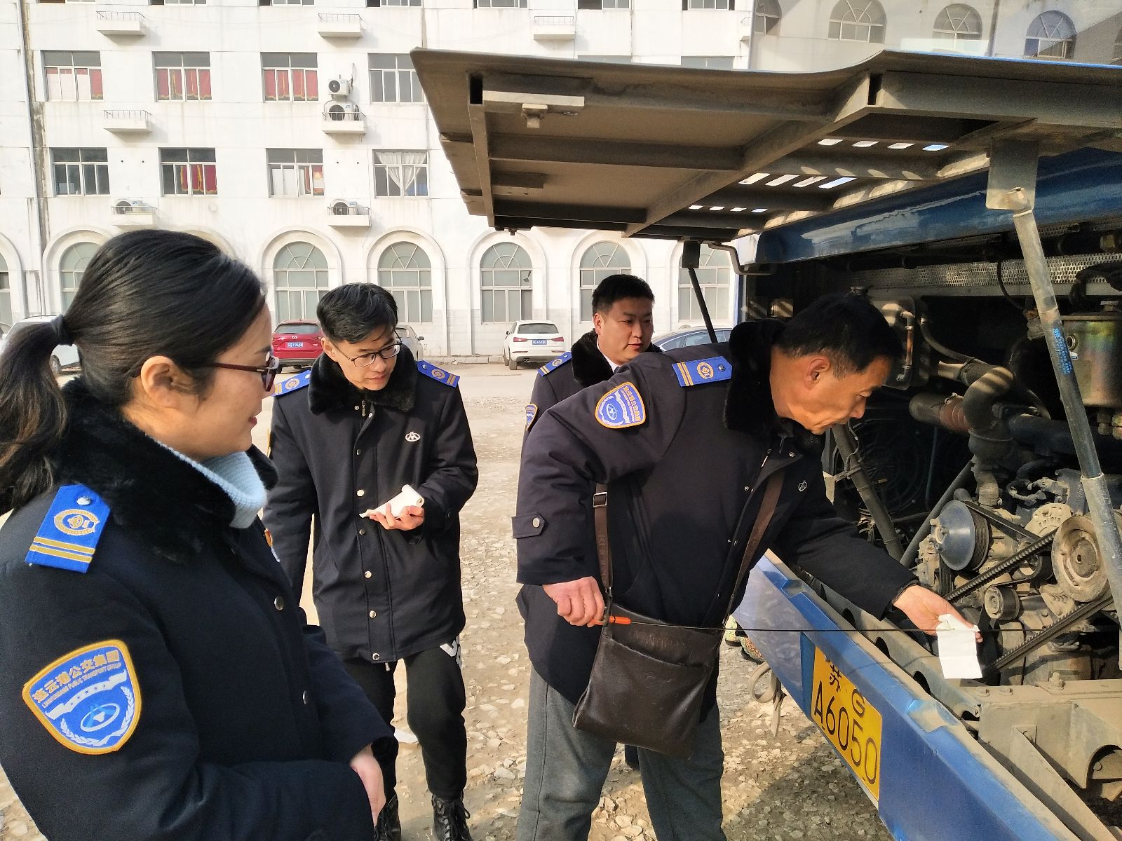 公交集團展開春運期間機務檢查工作