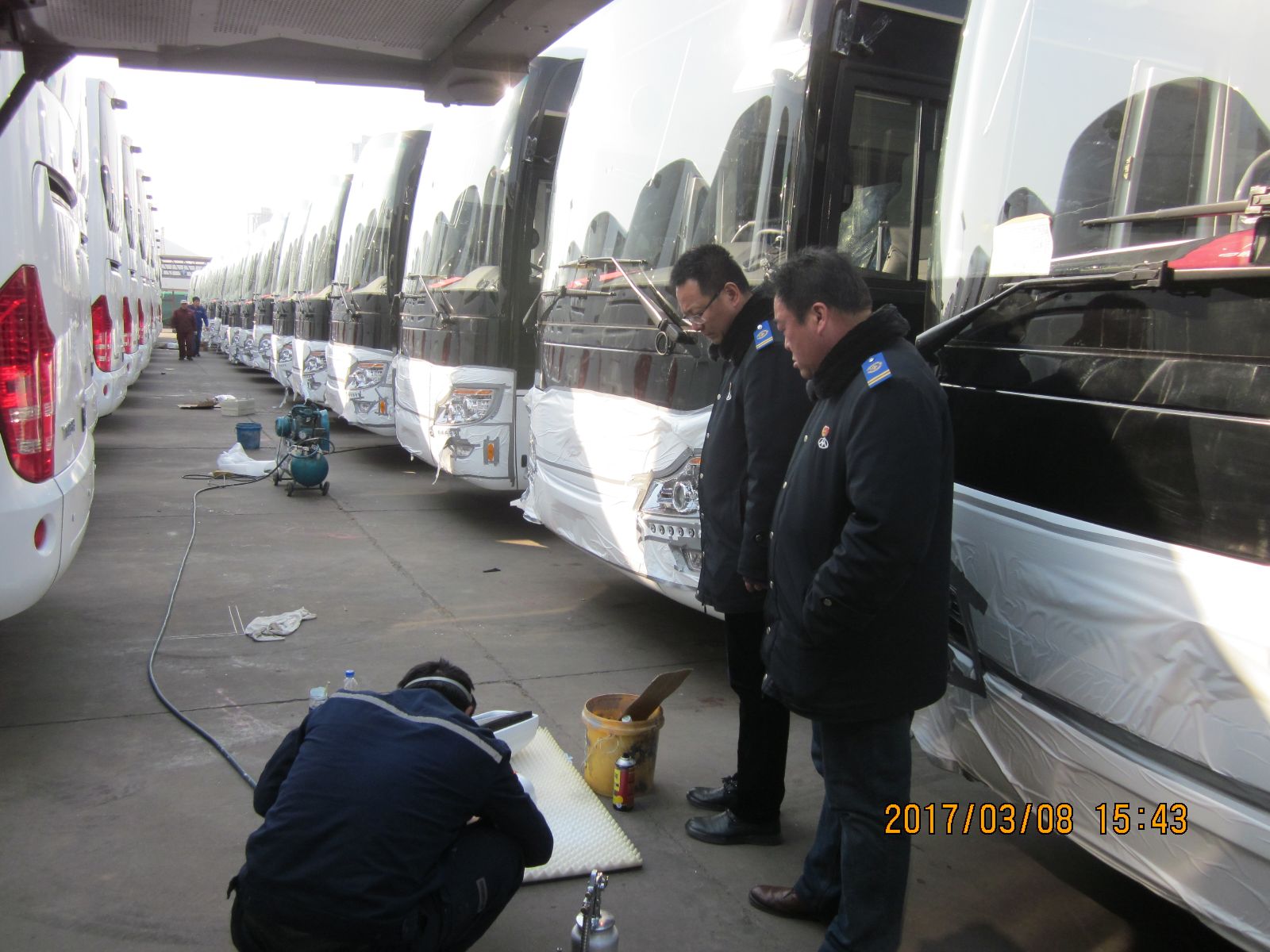 公交維修公司、大浦廠齊心協力做好出口車輛整備任務